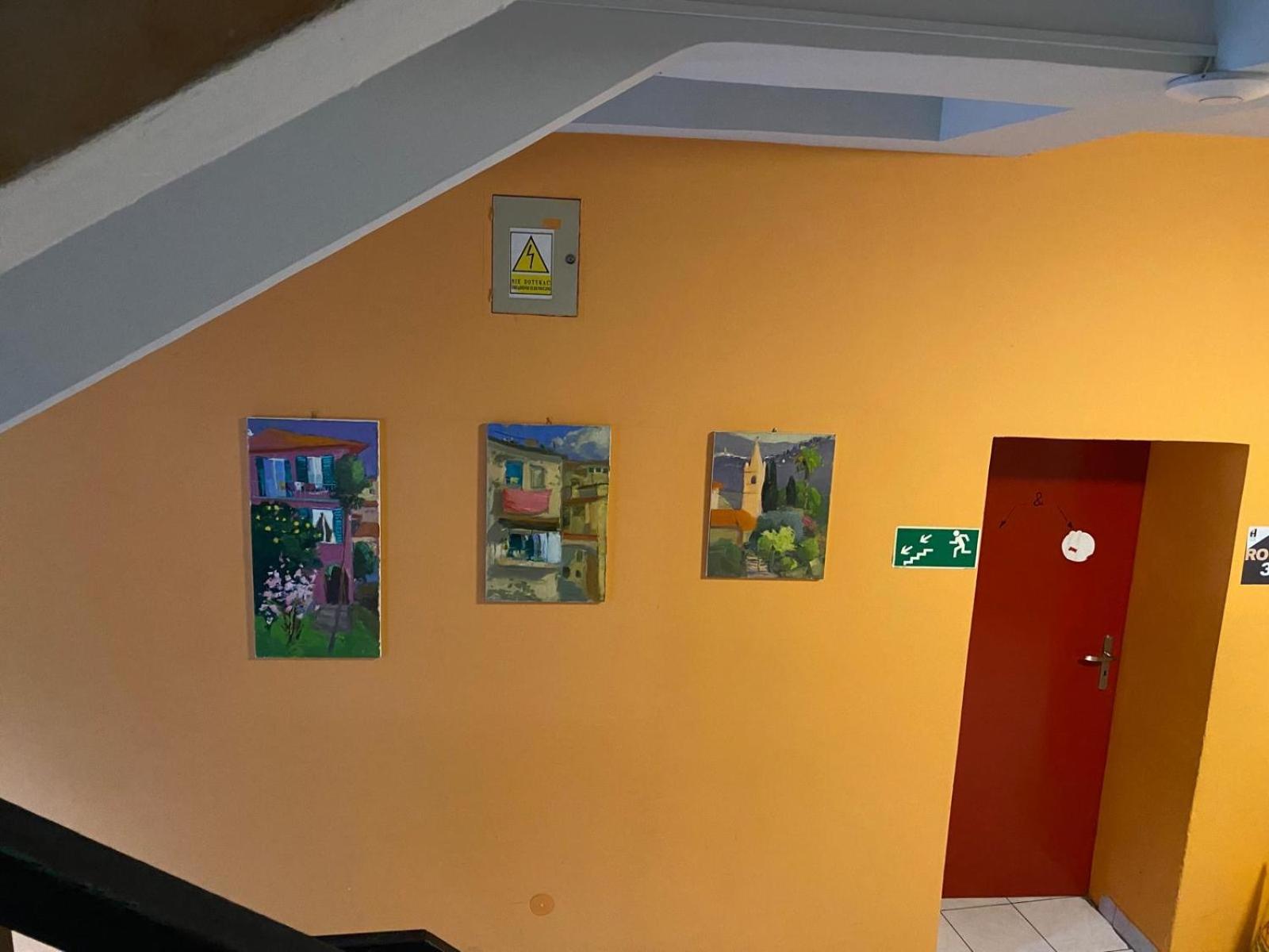 Ostello Art Space *