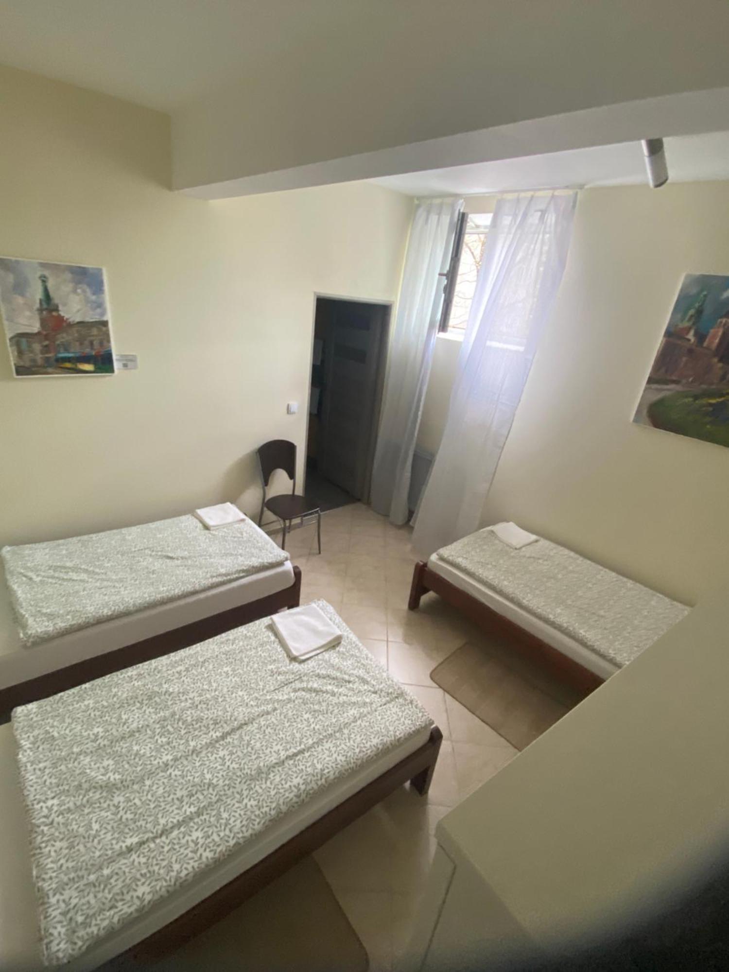 Hostal Art Space